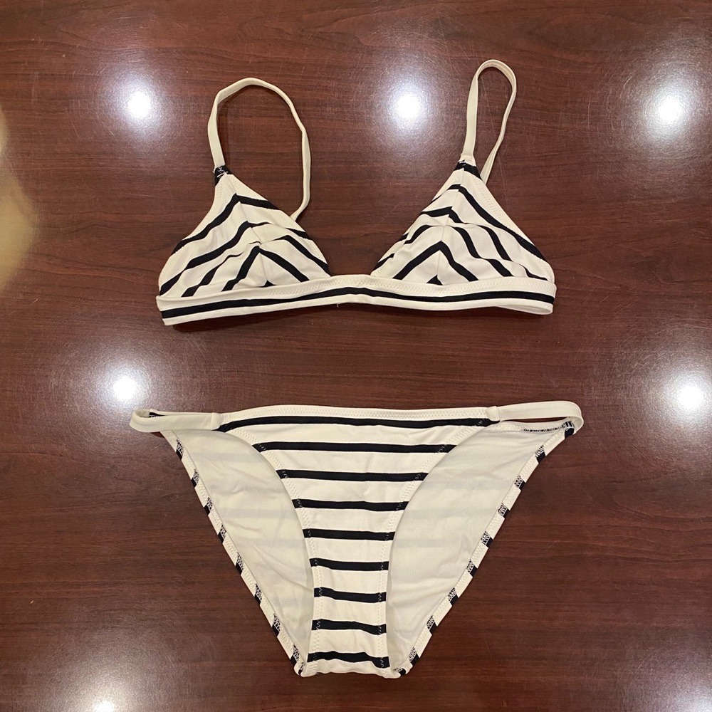Womens Solid and Striped Bikini top M and bottom L white and Navy Stripe